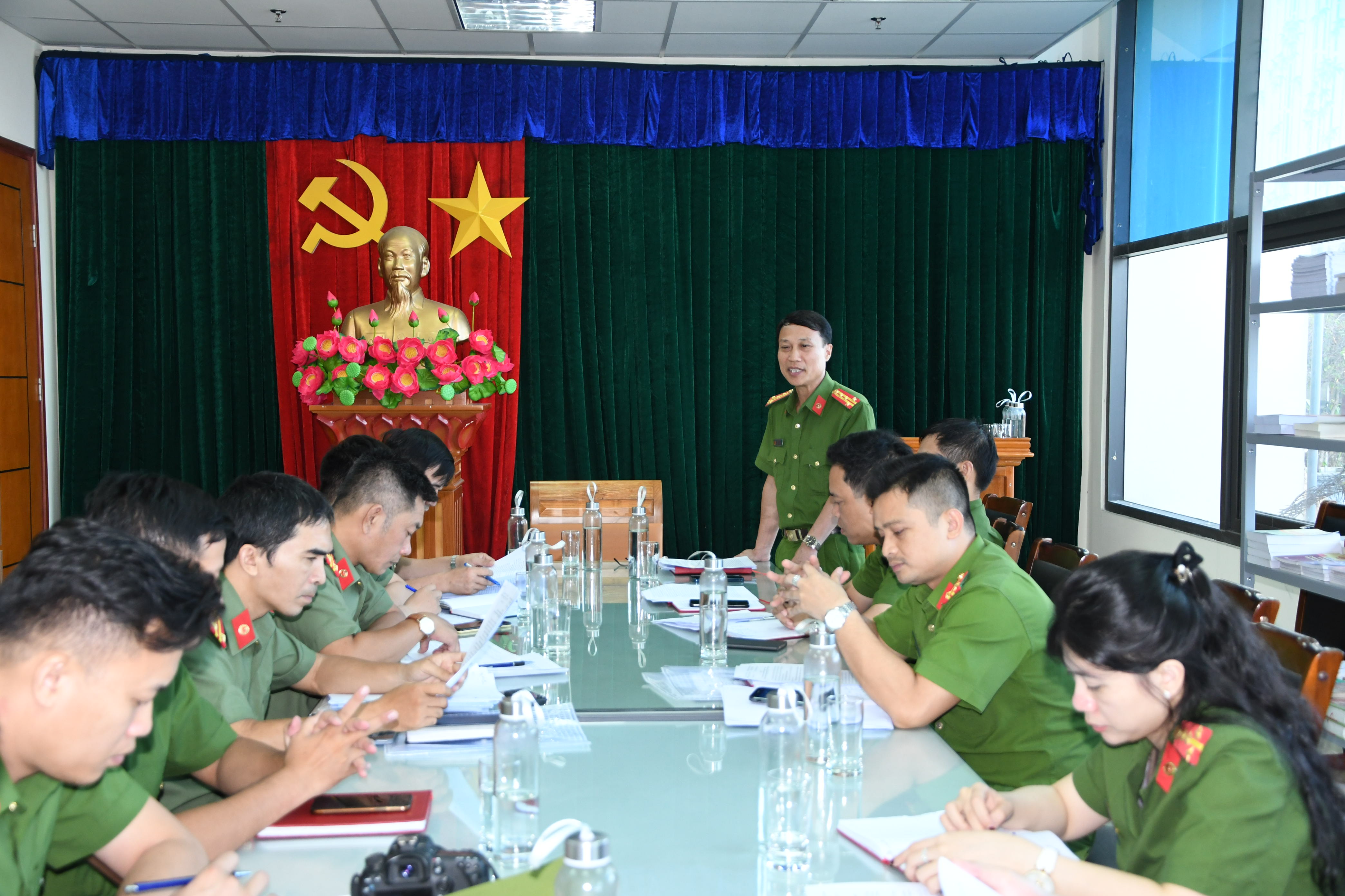 Đánh giá hiệu quả công tác xây dựng, nhân rộng mô hình phong trào toàn dân bảo vệ an ninh Tổ quốc về lĩnh vực PCCC và CNCH